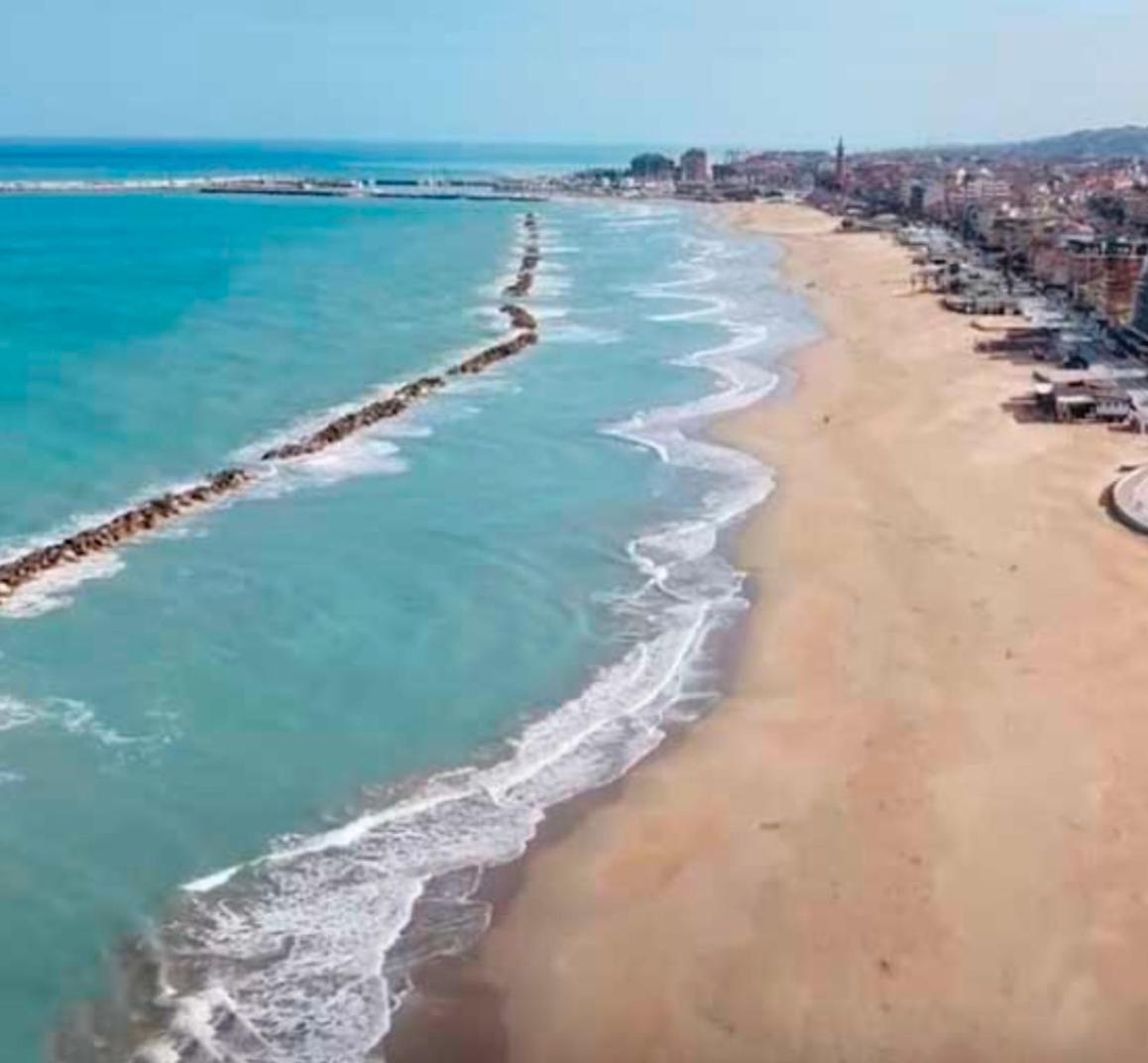 Appartamento La Voce Del Mare 3 Civitanova Marche Esterno foto