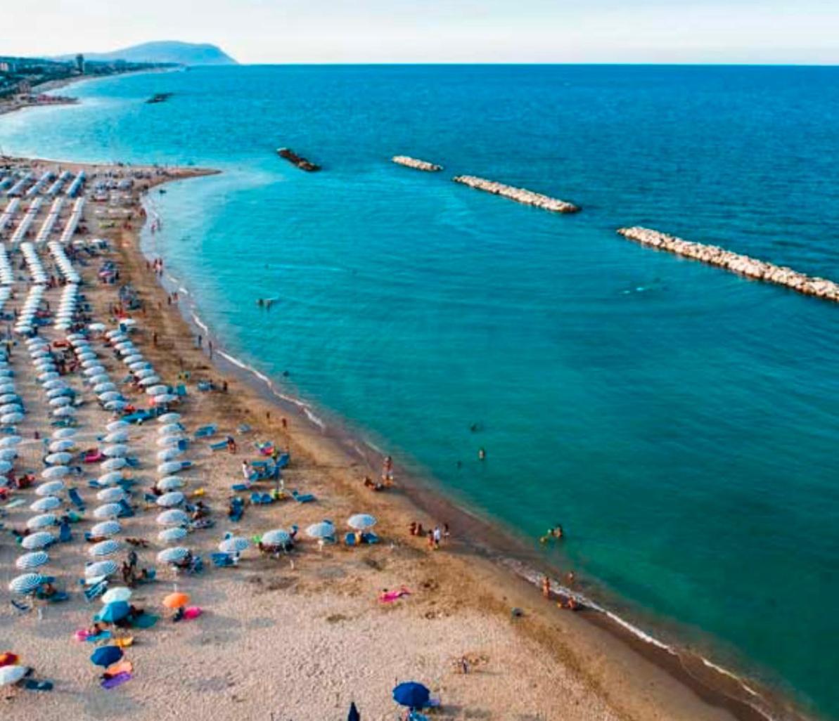 Appartamento La Voce Del Mare 3 Civitanova Marche Esterno foto